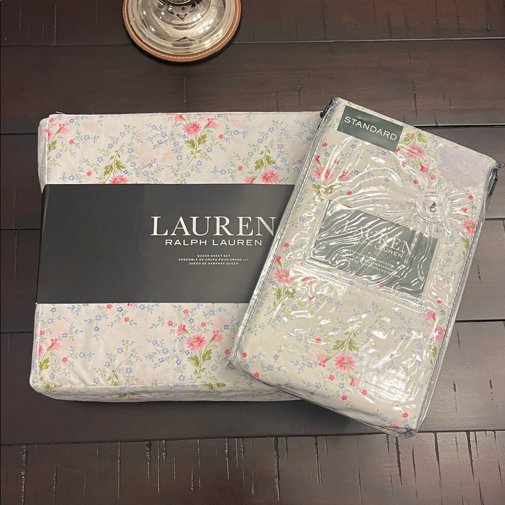 Ralph Lauren Cottage Floral Queen Sheet Set + 2 extra Standard Pillowcases